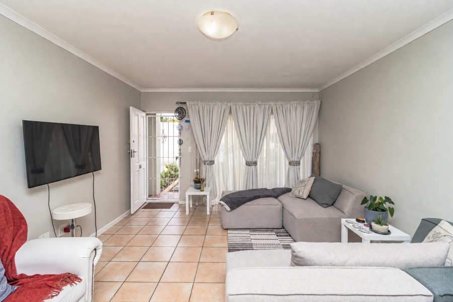 2 Bedroom Property for Sale in West Beach Western Cape